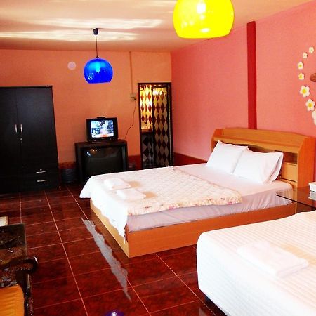 ראיונג Suksomjai Hotel מראה חיצוני תמונה
