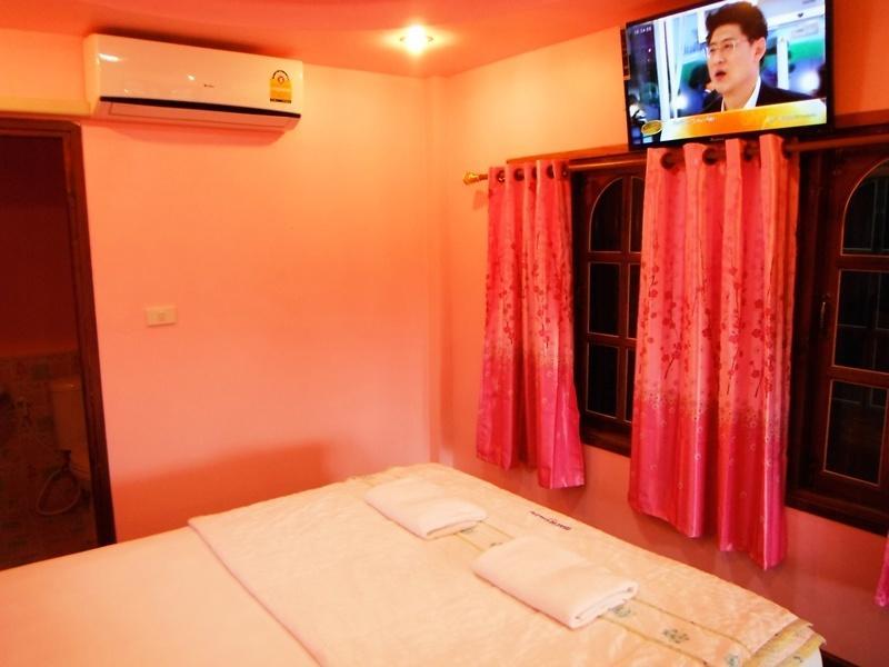 ראיונג Suksomjai Hotel חדר תמונה