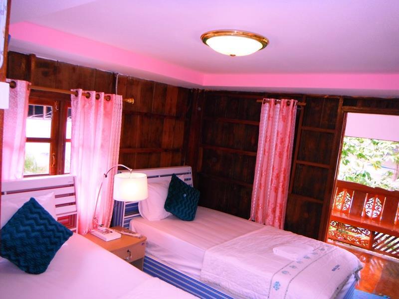 ראיונג Suksomjai Hotel מראה חיצוני תמונה